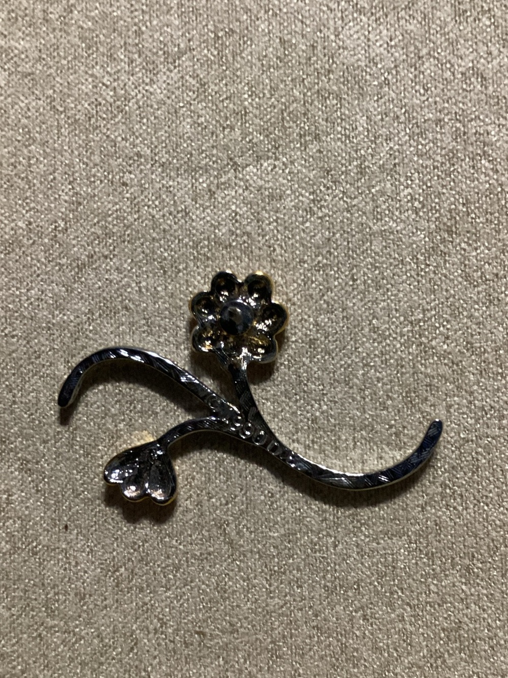 Vintage Pin - Picture 4 of 4
